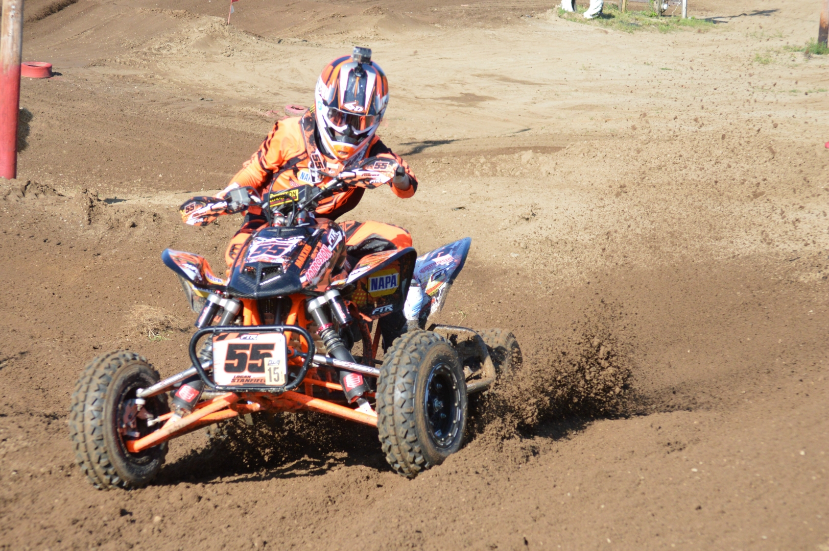 ../Images/046 (2).jpg